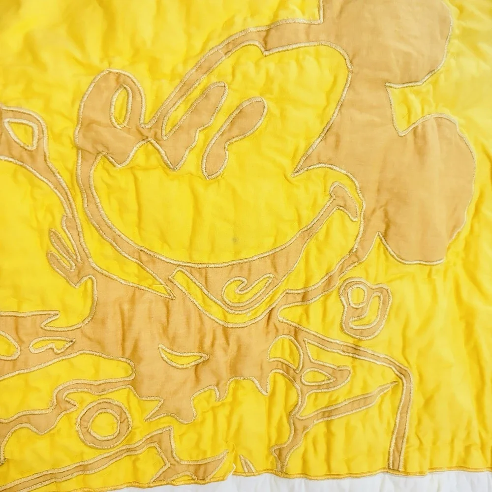 VTG Authentic Disney Quilt 100% Cotton 89X64